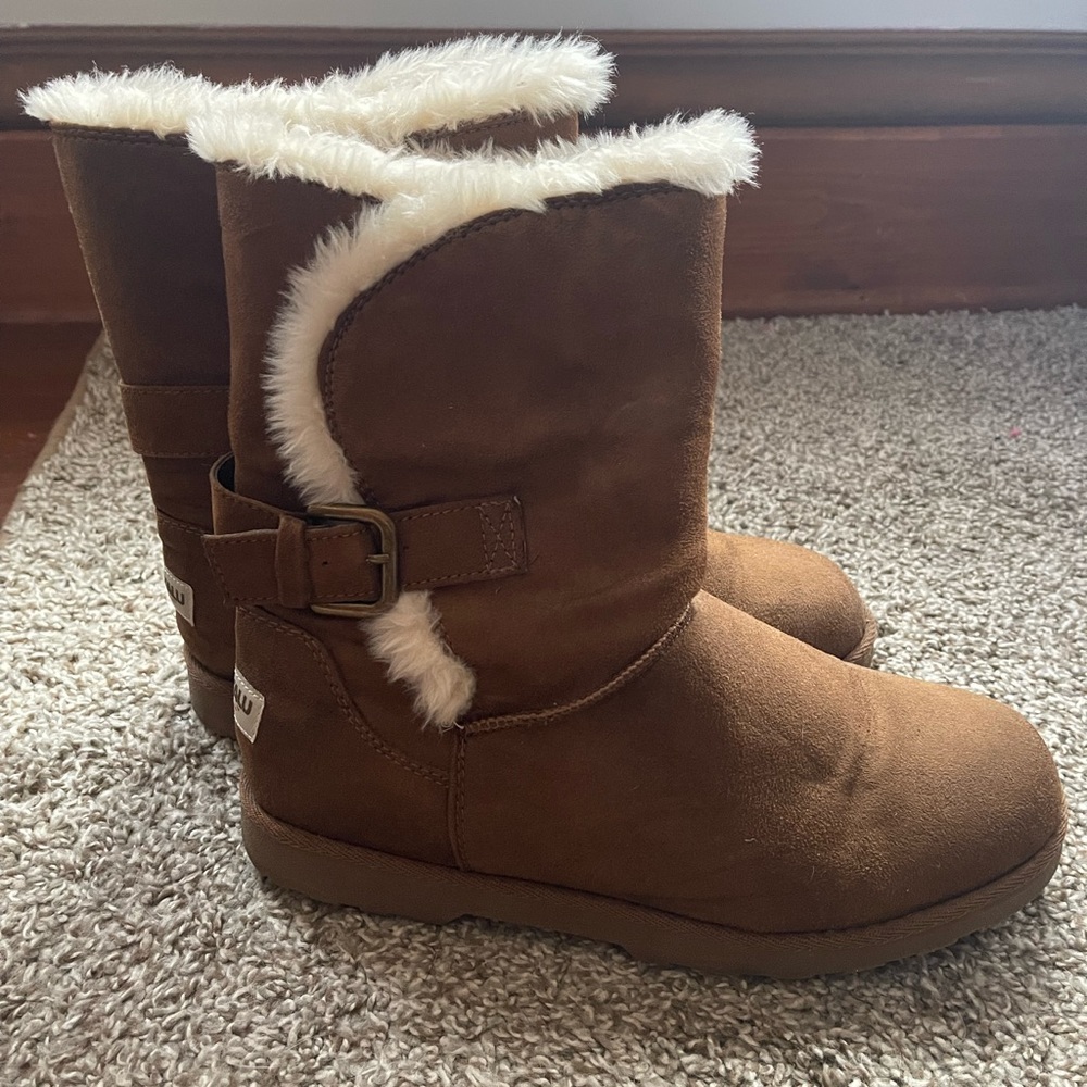 Makalu Gabrielle Boots